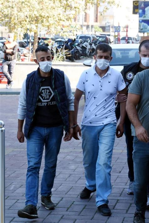 A­n­t­a­l­y­a­­d­a­ ­U­y­u­ş­t­u­r­u­c­u­ ­T­i­c­a­r­e­t­i­ ­İ­d­d­i­a­s­ı­y­l­a­ ­2­ ­Z­a­n­l­ı­ ­T­u­t­u­k­l­a­n­d­ı­